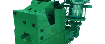 Kateri del stroja za hladno glavo igra ključno vlogo pri kakovosti izdelka?