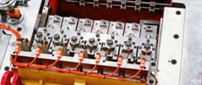 Hladno kovanje proti vročemu kovanju: Kaj je boljše za pritrdilne elemente?